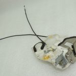 Suzuki SX4 Aizmugurējā labās puses durvju slēdzene 8230180J22