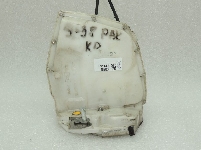 Suzuki SX4 Aizmugures kreiso durvju slēdzene 8230280J22