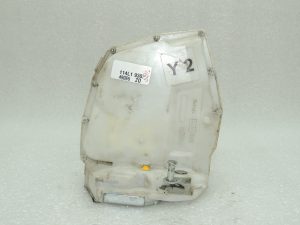 Suzuki SX4 S-Cross замок двери задней правой 82301-79J22