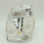 Suzuki SX4 Aizmugures labās puses durvju slēdzene 82301-79J12