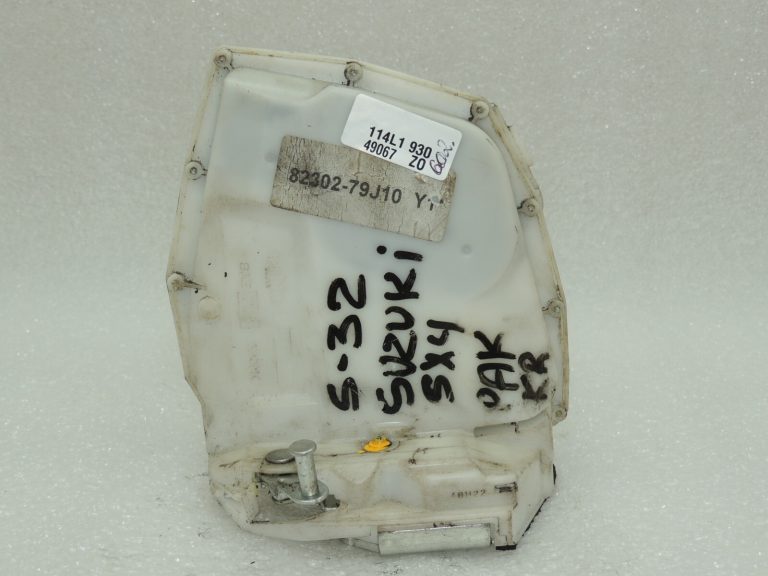 Suzuki SX4 Aizmugures kreiso durvju slēdzene 82302-79J12