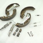 OEM Suzuki Jimny III atsperu komplekts bremžu komplekts
