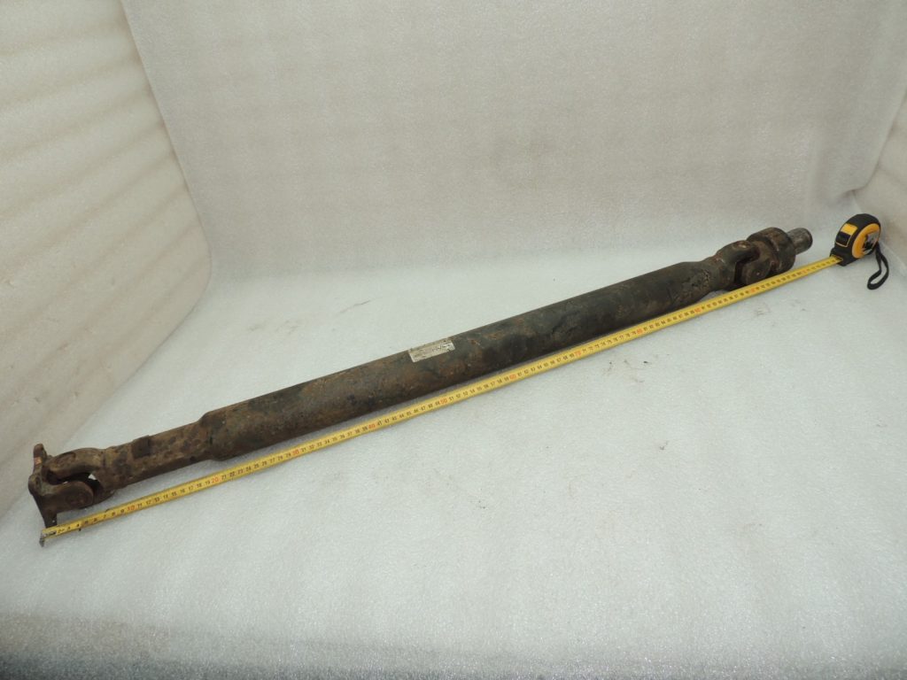 OEM Suzuki Grand Vitara II 2.0i aizmugurējā ass kardāna vārpsta 2710265D00