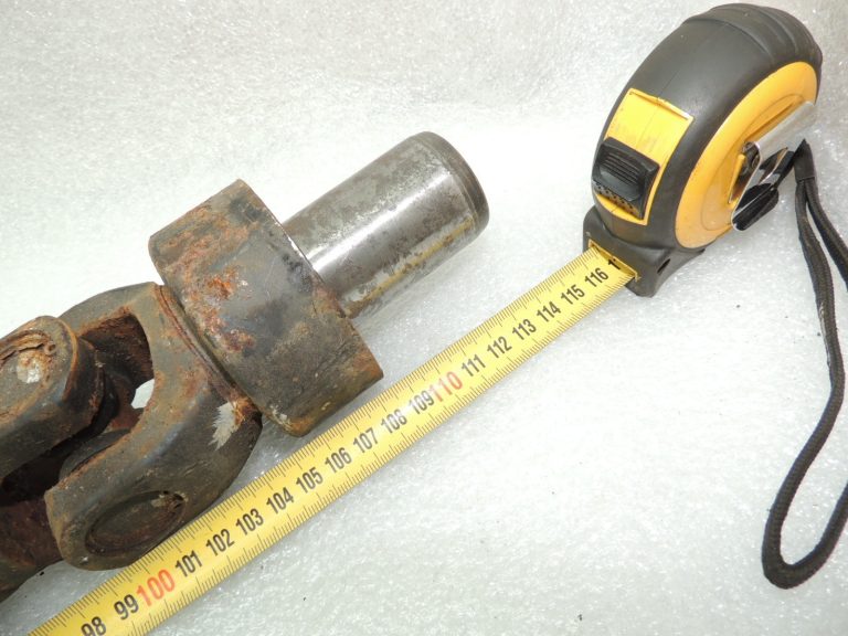 OEM Suzuki Grand Vitara II 2.0i aizmugurējā ass kardāna vārpsta 2710265D00