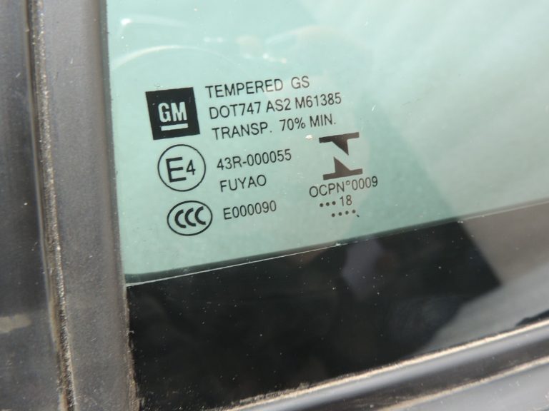 Opel Insignia B Aizmugurējā kreisā durvju loga vadītāja 39134438, 39093084