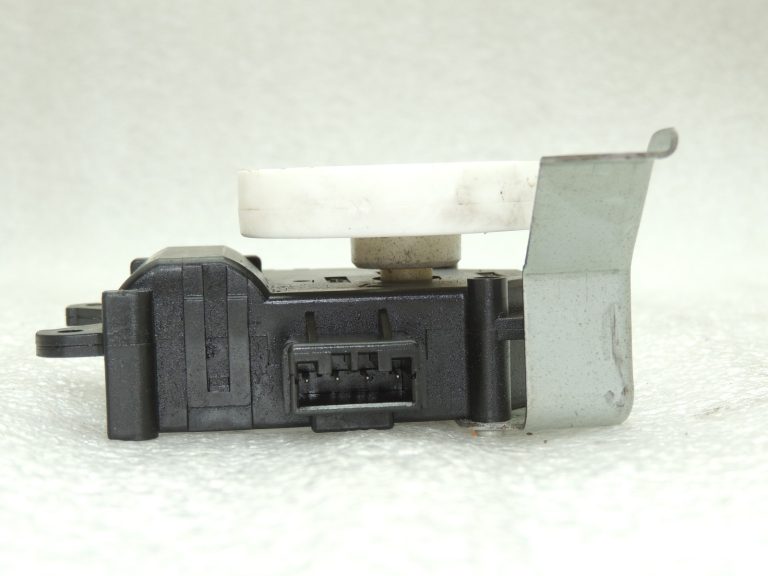 OEM Suzuki Swift 1.3 dīzeļdzinējs 9565263J00