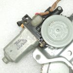 OEM Suzuki Jimny 2003 Logu regulators ar motoru Priekšējais labais 8340181A10