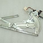 OEM Suzuki Jimny 2003 Logu regulators ar motoru Priekšējais labais 8340181A10