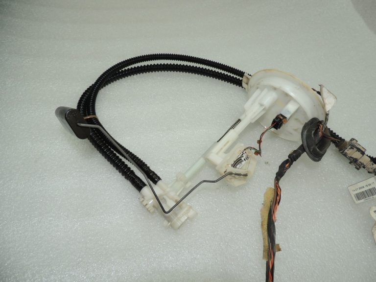 VW Tiguan 5N 2.0TDI Degvielas tvertnes sensors 5N0919673J