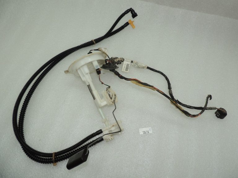 VW Tiguan 5N 2.0TDI Degvielas tvertnes sensors 5N0919673J