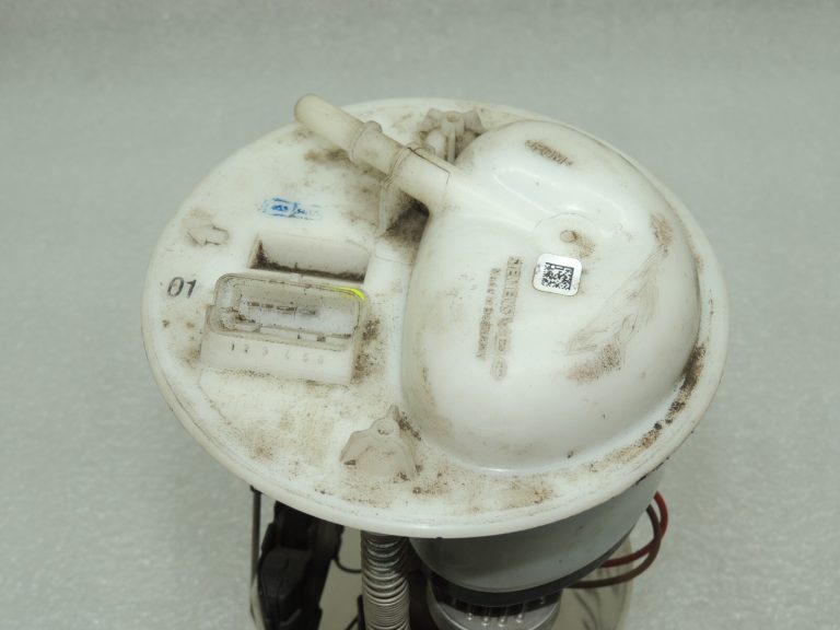 OEM Suzuki Swift II 1.3 1.5 1.6 degvielas sūknis Benzīna sūknis Sūknis 15100-62J01