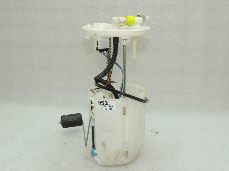 OEM Suzuki Grand Vitara III 2.7L degvielas sūknis 1510065843