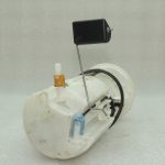 OEM Suzuki Grand Vitara III 2.7L degvielas sūknis 1510065843