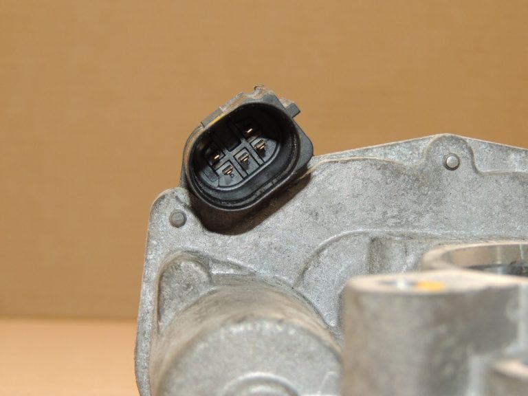 OEM Opel Meriva B 1.3 CDTi droseļvārsts 93195322