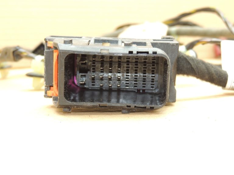 OEM Opel Meriva B 1.3 CDTi durvju elektroinstalācijas instalācija Priekšējā labā 13292720