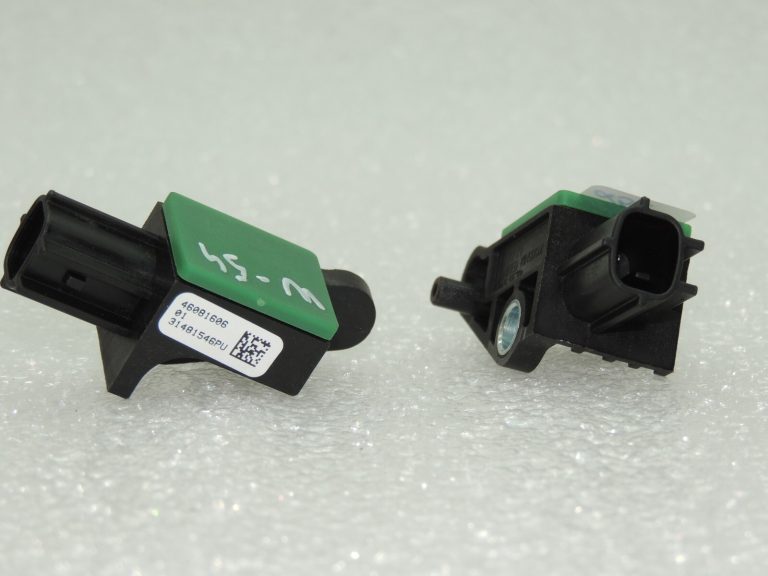 VW Tiguan 5N avārijas sensors drošības spilvena sensora spiediena sensora komplekts 5N0959351B