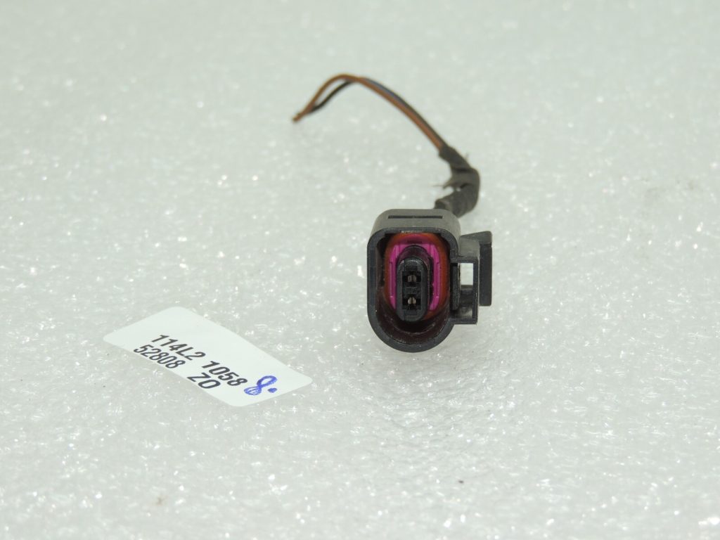 VW Tiguan 5N Aizmugurējo gaismu savienotājs 5N0971104D