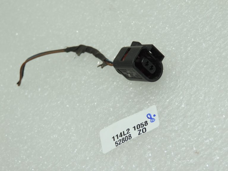 VW Tiguan 5N Aizmugurējo gaismu savienotājs 5N0971104D
