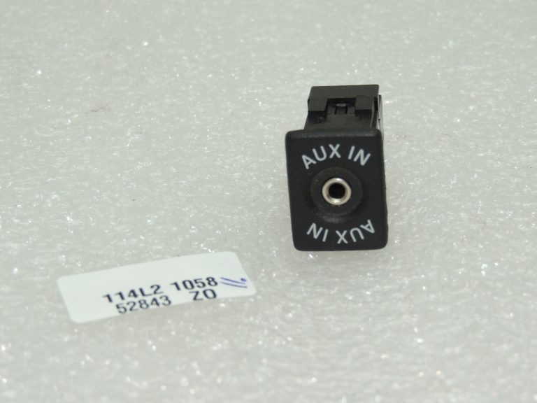Oriģinālā VW Tiguan 5N AUX-IN ligzda 5M0035724