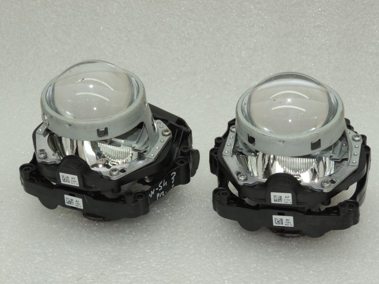 Oriģināls VW Tiguan 5N priekšējo lukturu remonta komplekts 5N1941039R, 5N1941040R