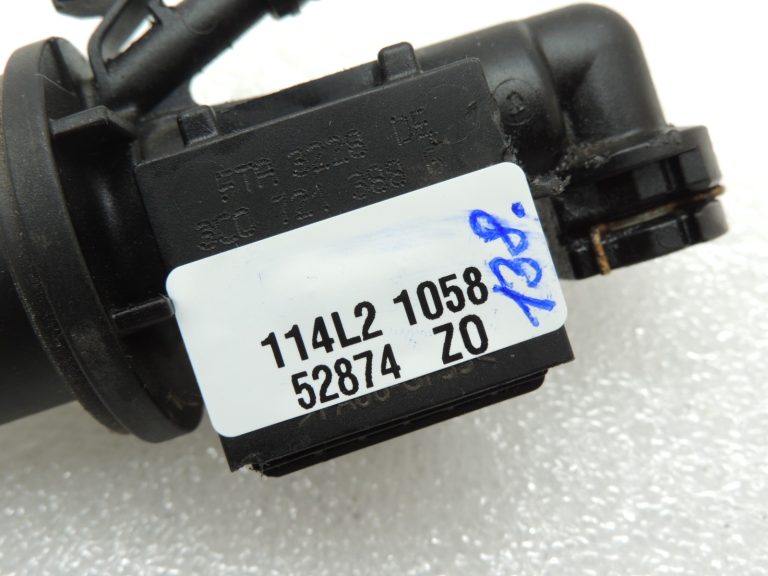 Oriģināls VW Tiguan 5N sajūga cilindrs sajūga galvenais cilindrs 3C0721388J