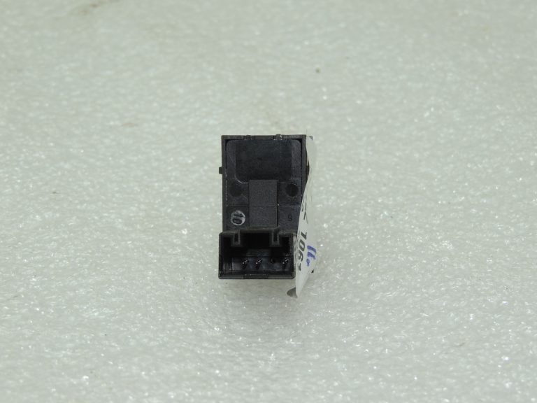 OEM VW Tiguan 5N mehāniskais logu slēdzis 7L6959855B