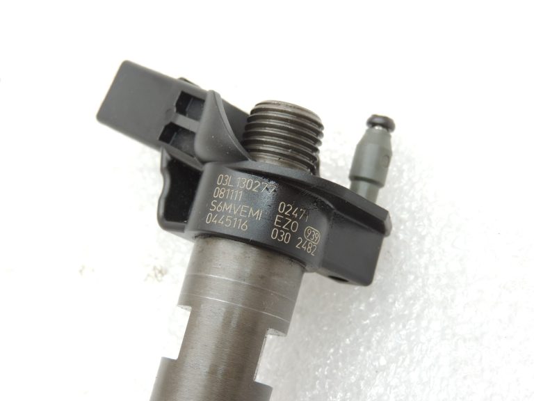 OEM VW Tiguan 5N 2.0TDI degvielas iesmidzinātājs 03L130277