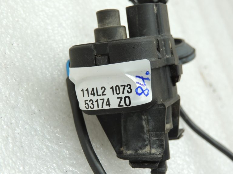 OEM VW Tiguan 5N 2.0TDI degvielas uzpildes vāka vārsta piedziņa 5N0810773F