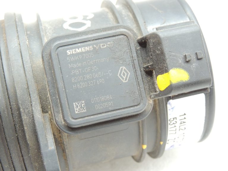 Suzuki Grand Vitara III 1.9DDiS masas gaisa plūsmas sensors 13800-67JA0-000