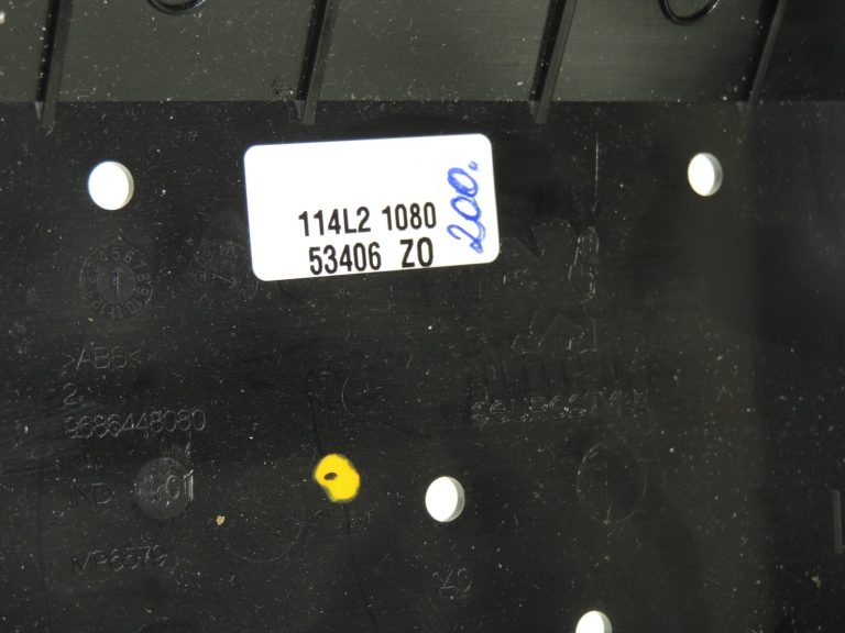 Peugeot 508 W23 Radio turētājs 8244V2