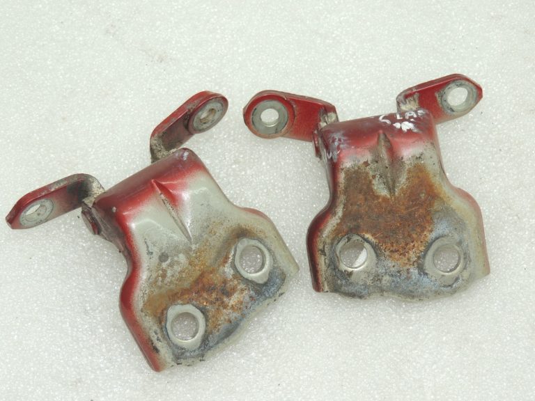 OEM Suzuki Jimny III durvju viru komplekts ZY8: PRL RED