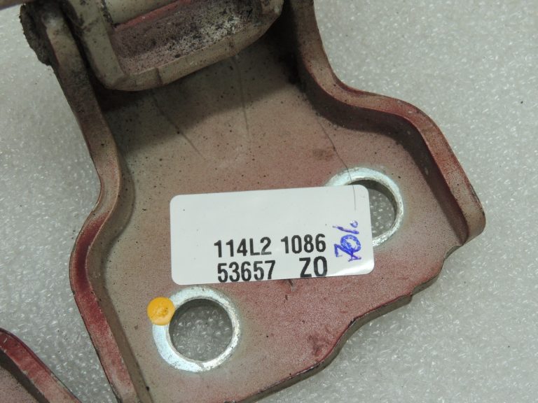 OEM Suzuki Jimny III durvju eņģes kreisais komplekts ZY8: PRL RED