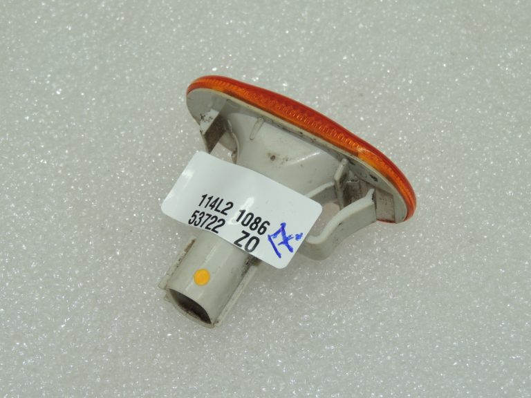 OEM Suzuki Jimny III indikators sānu indikators 3641067H11