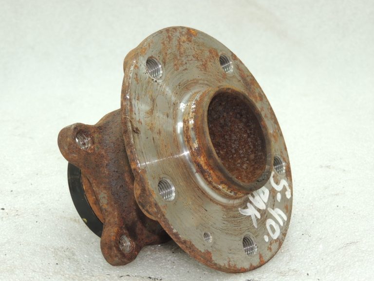 OEM Suzuki SX4 I Aizmugurējā riteņa rumba 4340279J02