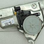 Suzuki Grand Vitara III Aizmugurējā loga regulators pa labi 8350165J00