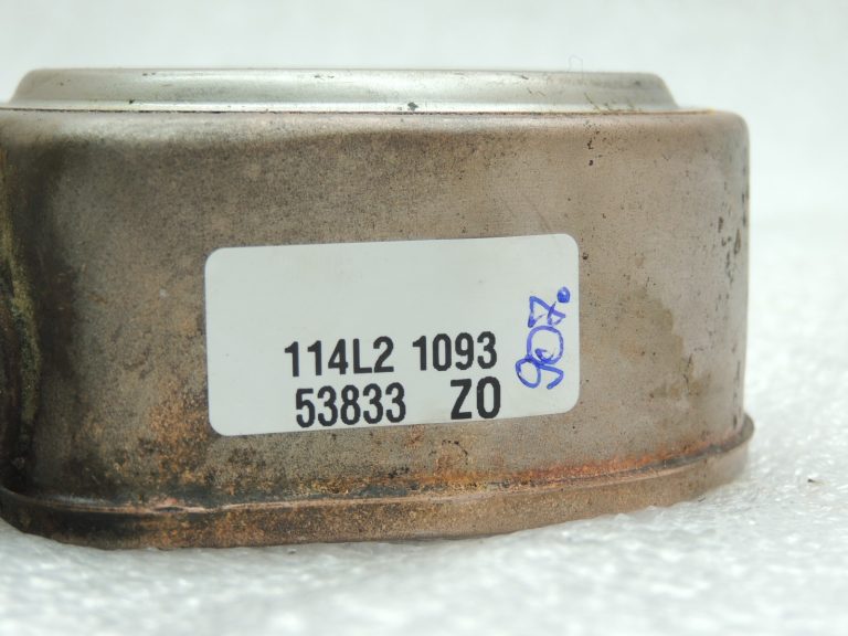 OEM Suzuki Grand Vitara III 1.9DDiS eļļas dzesētājs Radiators 16600-67JG0