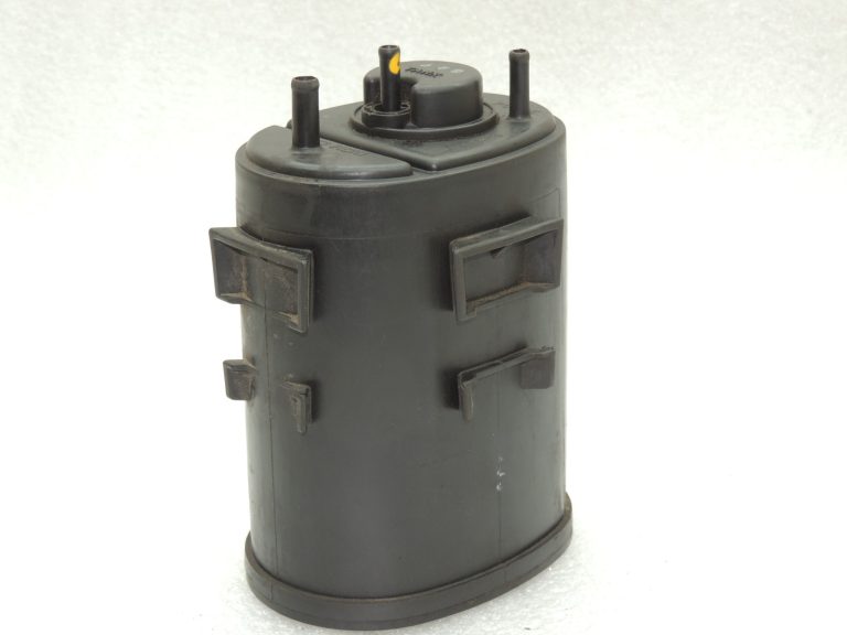 OEM Suzuki Grand Vitara II 2.0i aktīvās ogles kanisteris 1856076A31