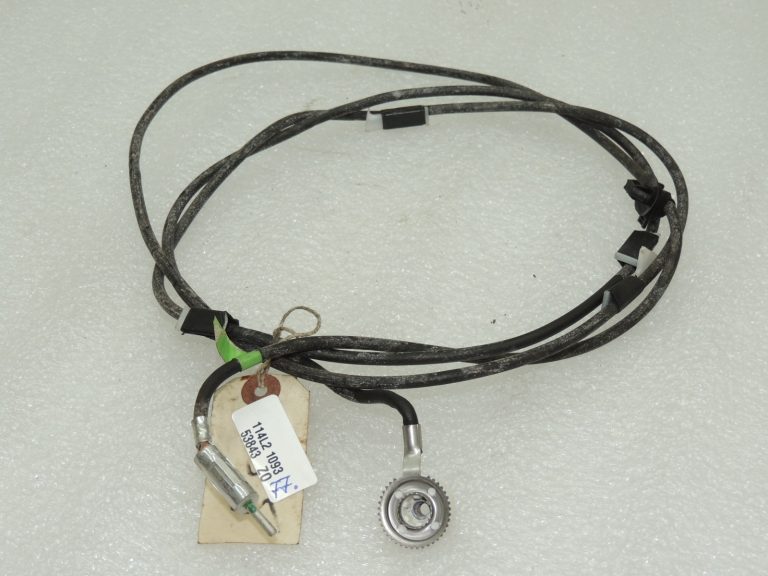 Suzuki SX4 I jumta radio antenas vadu instalācija 3927179J10