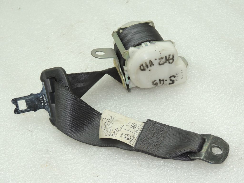 OEM Suzuki Swift aizmugurējā centrālā drošības josta 8490662J02P4Z