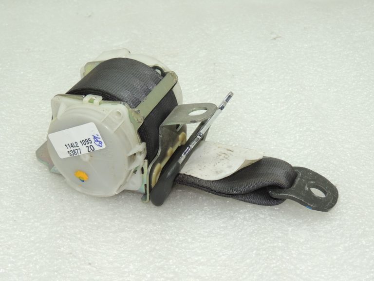 OEM Suzuki Swift aizmugurējā centrālā drošības josta 8490662J02P4Z