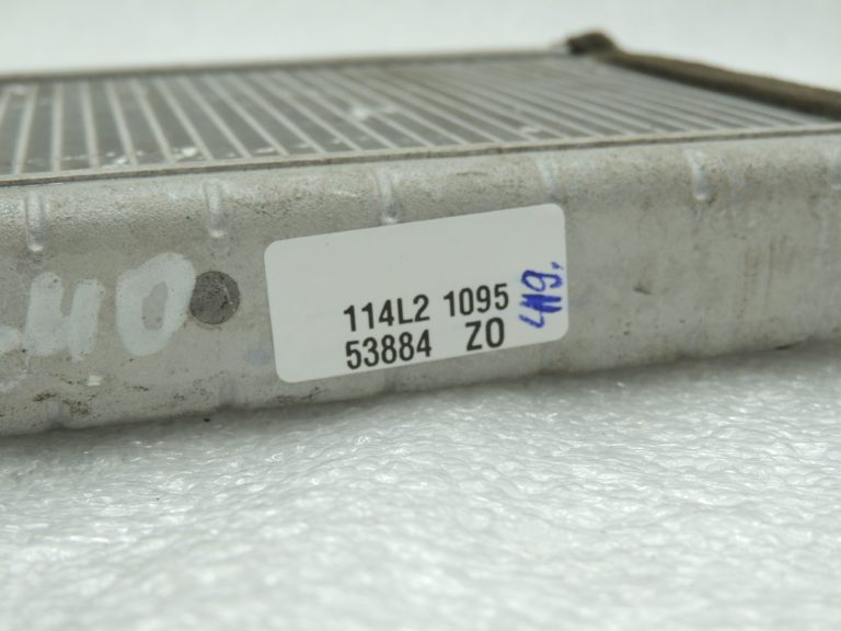 OEM Suzuki Swift SX4 siltummainis radiatora dzesētāja sildītājs