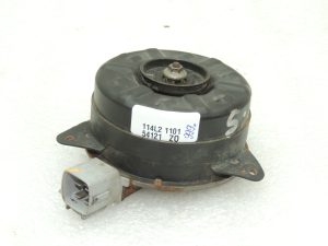 OEM Suzuki SX4 2.0i radiatora ventilatora motors 1712080J00
