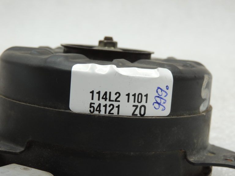 OEM Suzuki SX4 2.0i radiatora ventilatora motors 1712080J00