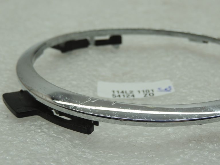 OEM Suzuki Grand Vitara III pārnesumu sviras apdare hroma 7581365J000PG