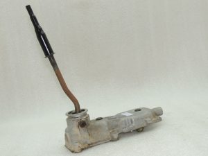 OEM Suzuki Grand Vitara III 1.9DDiS pārnesumu svira 2512067J00