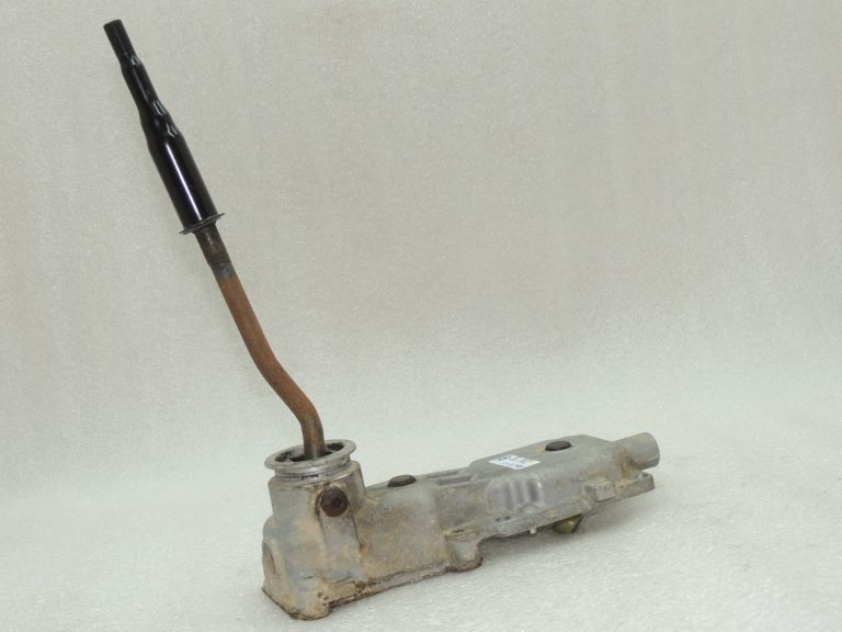 OEM Suzuki Grand Vitara III 1.9DDiS pārnesumu svira 2512067J00