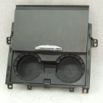 OEM Suzuki Grand Vitara II krūzes turētājs krūzes turētājs 7582050J005PK