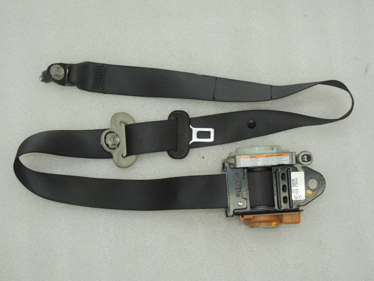 OEM Suzuki Grand Vitara II Drošības josta priekšējā labā 84901-66852-BHE