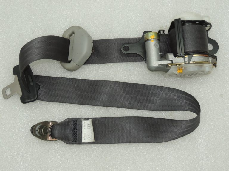 OEM Suzuki Grand Vitara II drošības josta priekšējā labā 84902-82DL1-LA5