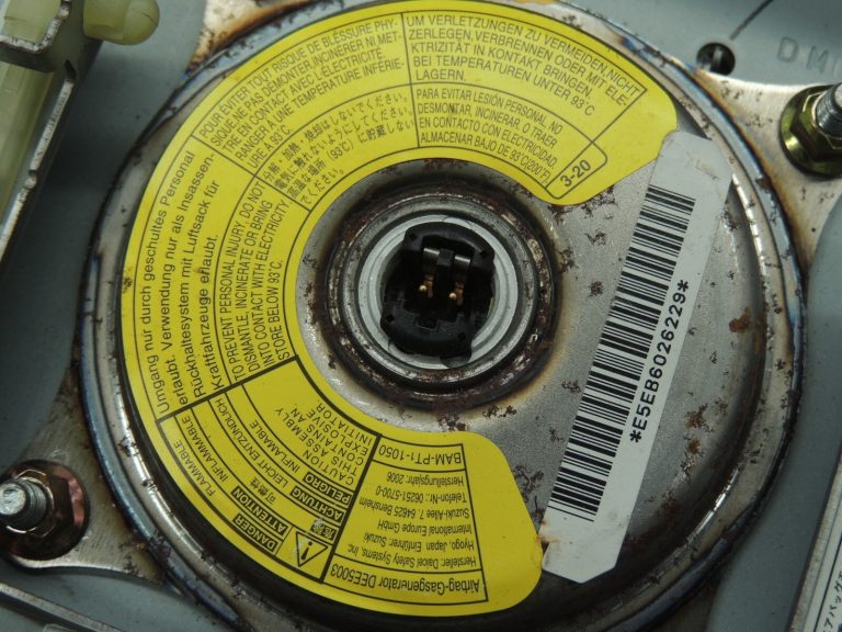 OEM Suzuki Jimny III drošības modulis stūres ritenis 4815076J70KJ7